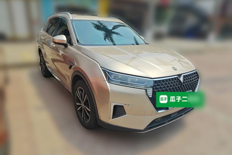 Used Venucia Star 2020 260T Automatic 48V Mild Hybrid Turbocharged Starry Edition Exterior 2