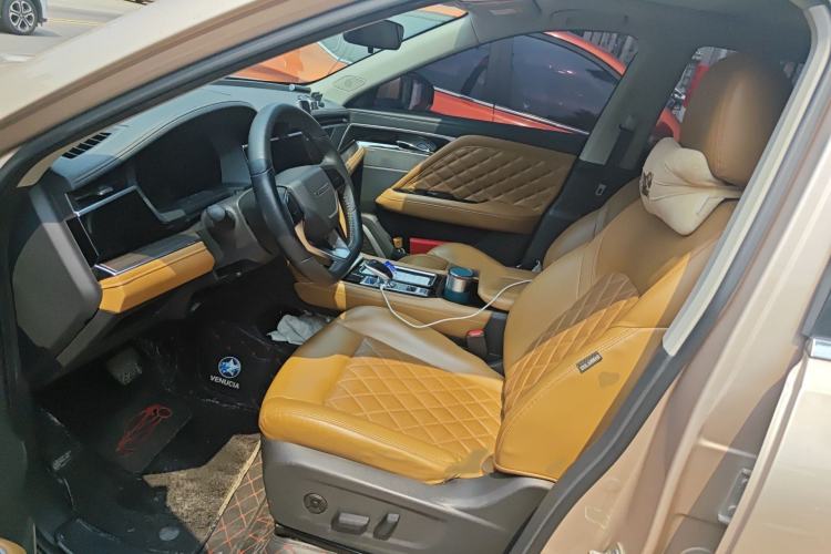 Used Venucia Star 2020 260T Automatic 48V Mild Hybrid Turbocharged Starry Edition Left Front Seat