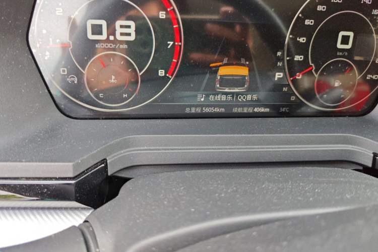 Used Venucia Star 2020 260T Automatic 48V Mild Hybrid Turbocharged Star Edition Odometer Close Up