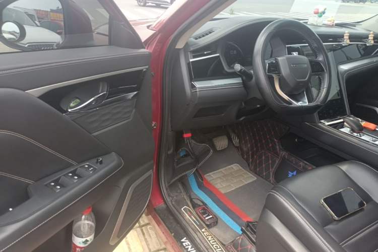 Used Venucia Star 2020 260T Automatic 48V Mild Hybrid Turbocharged Star Edition Driver Seat