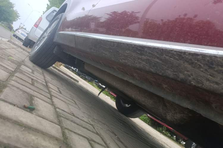 Used Venucia Star 2020 260T Automatic 48V Mild Hybrid Turbocharged Star Edition Right Side Sill