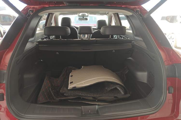 Used Venucia Star 2020 260T Automatic 48V Mild Hybrid Turbocharged Starry Edition Trunk