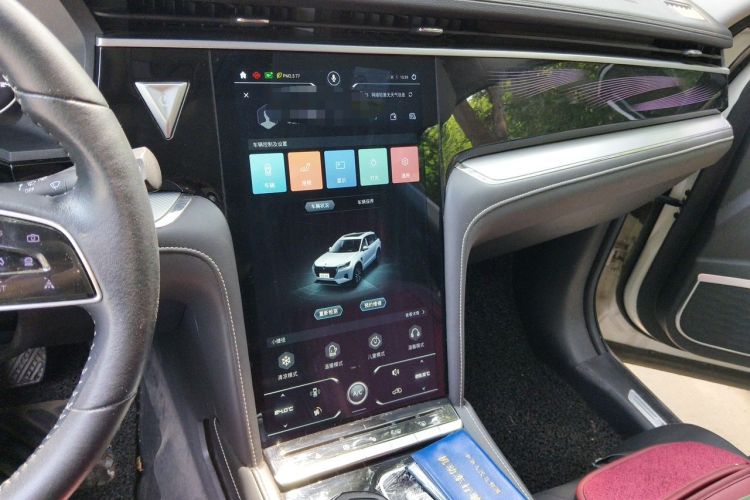 Used Venucia Star 2020 260T Automatic 48V Mild Hybrid Turbocharged Starry Edition Audio And AC Panel