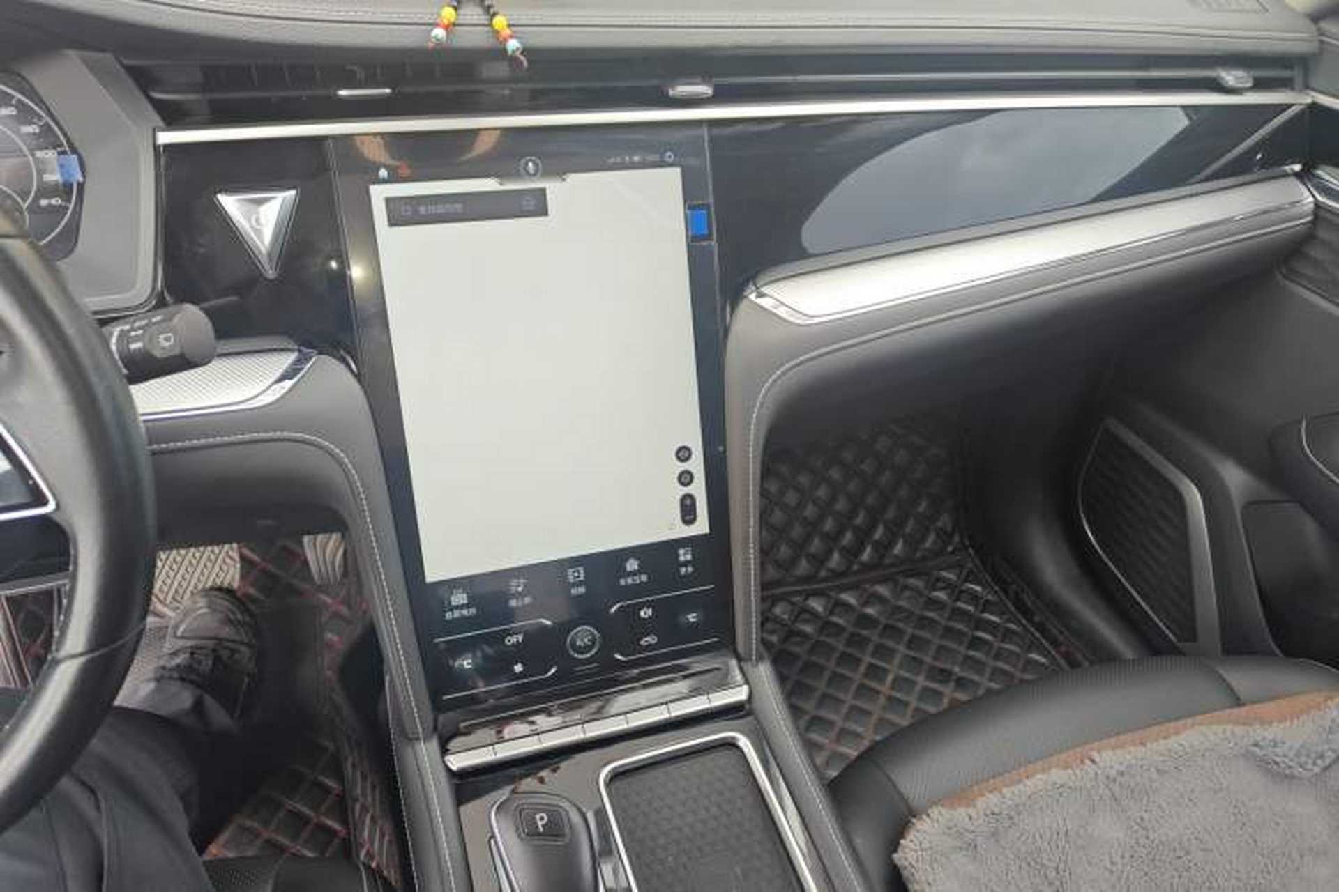 Used Venucia Star 2020 260T Automatic 48V Mild Hybrid Turbocharged Star Edition Audio And AC Panel