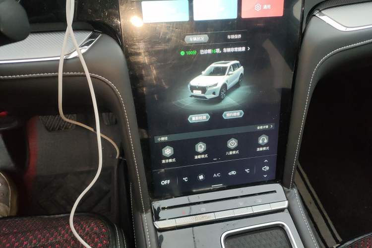 Used Venucia Star 2020 260T Automatic 48V Mild Hybrid Turbocharged Star Edition Audio And AC Panel