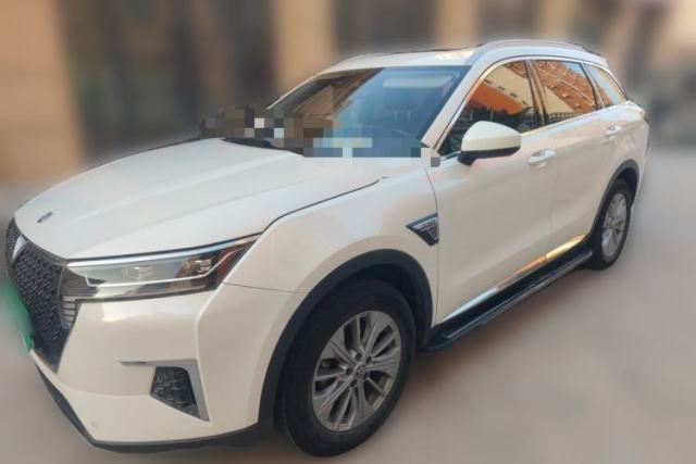 Ojetý Venucia Star 2020 260T Automatic 48V Mild Hybrid Turbocharged Star Edition