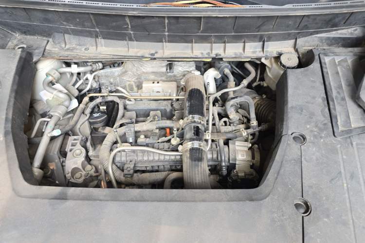 Used Venucia Star 2020 260T Automatic 48V Mild Hybrid Turbocharged Star Edition Engine Bay
