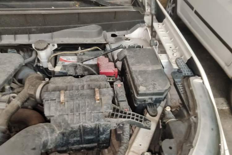 Used Venucia Star 2020 260T Manual Starjoy Edition Engine Bay Left