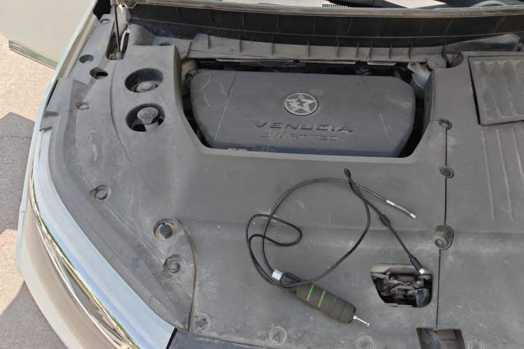 Used Venucia Star 2020 260T Automatic 48V Mild Hybrid Turbocharged Starry Edition Engine Bay Right