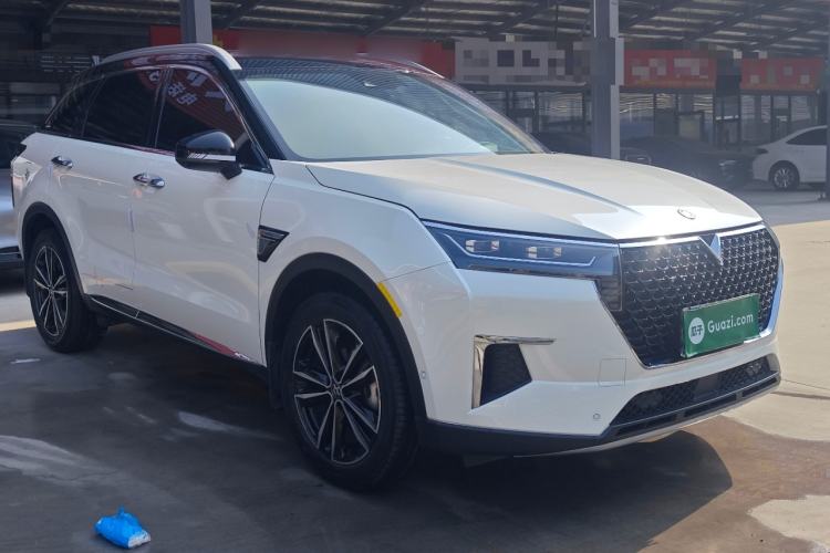 Used Venucia Star 2020 260T Automatic 48V Mild Hybrid Turbocharged Starry Edition Exterior 1