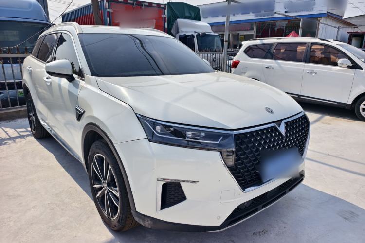 Used Venucia Star 2020 260T Automatic 48V Mild Hybrid Turbocharged Starry Edition Exterior 2