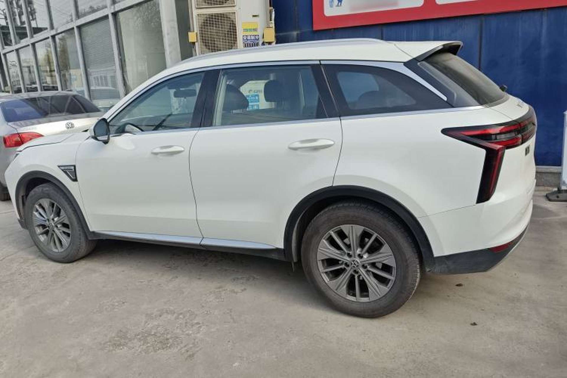 Used Venucia Star 2020 260T Automatic 48V Mild Hybrid Turbocharged Star Edition Exterior 3