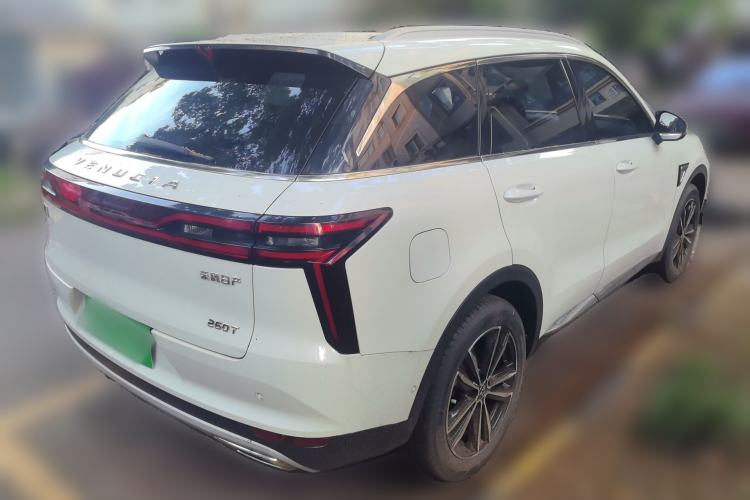 Used Venucia Star 2020 260T Automatic 48V Mild Hybrid Turbocharged Starry Edition Exterior 5