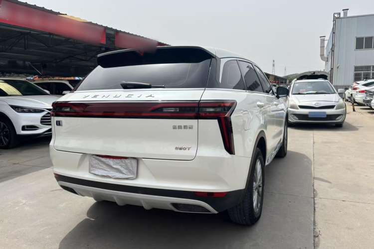 Used Venucia Star 2020 260T Automatic XingShang Edition Exterior 5