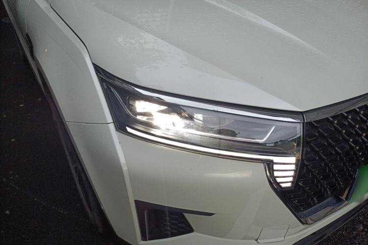 Used Venucia Star 2020 260T Automatic 48V Mild Hybrid Turbocharged Starry Edition Exterior 6