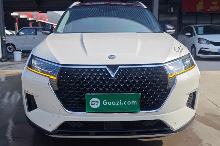 Used Venucia Star 2020 260T Automatic 48V Mild Hybrid Turbocharged Starry Edition Front