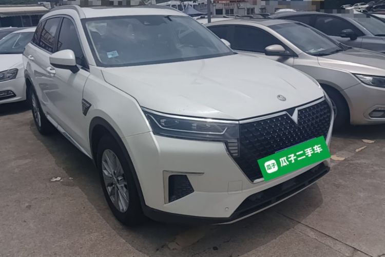 Used Venucia Star 2020 260T Automatic 48V Mild Hybrid Turbocharged Star Edition Front Right 45 Deg