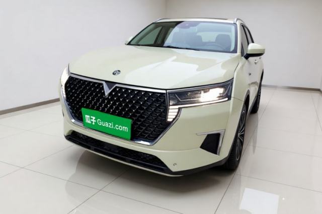 Used Venucia Star 2020 260T Automatic 48V Mild Hybrid Turbocharged Starry Edition