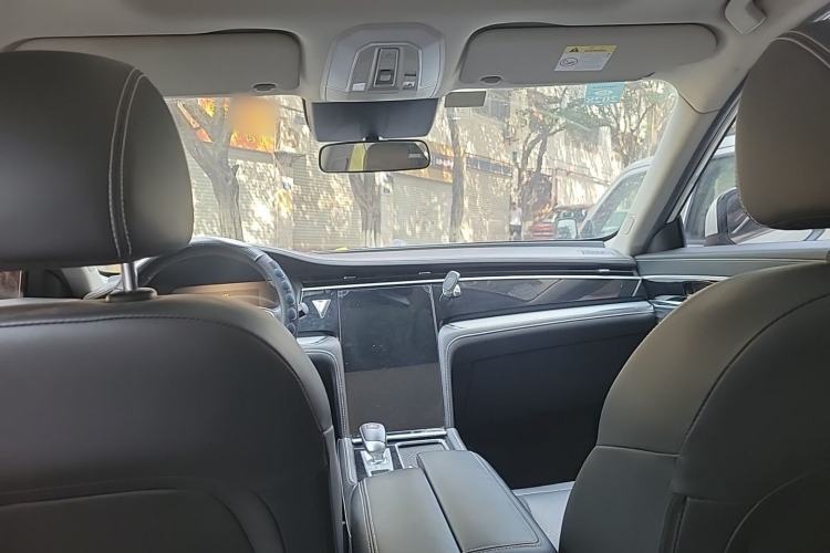 Used Venucia Star 2020 260T Automatic 48V Mild Hybrid Turbocharged Star Edition Headliner
