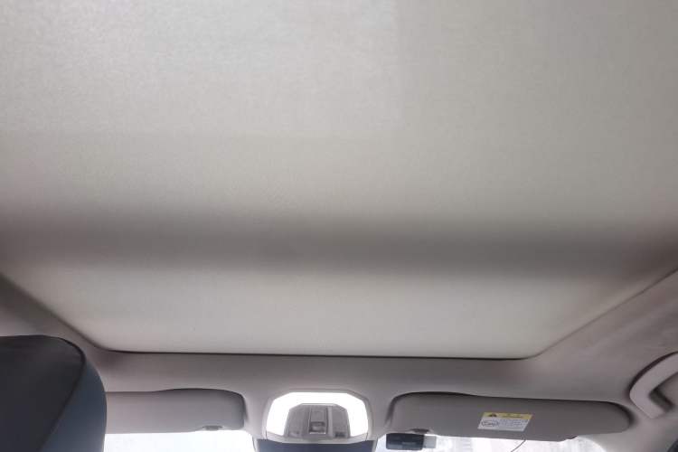 Used Venucia Star 2020 260T Automatic 48V Mild Hybrid Turbocharged Star Edition Headliner
