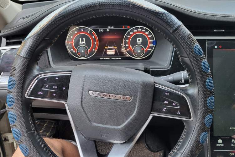 Used Venucia Star 2020 260T Automatic 48V Mild Hybrid Turbocharged Star Edition Instrument Cluster