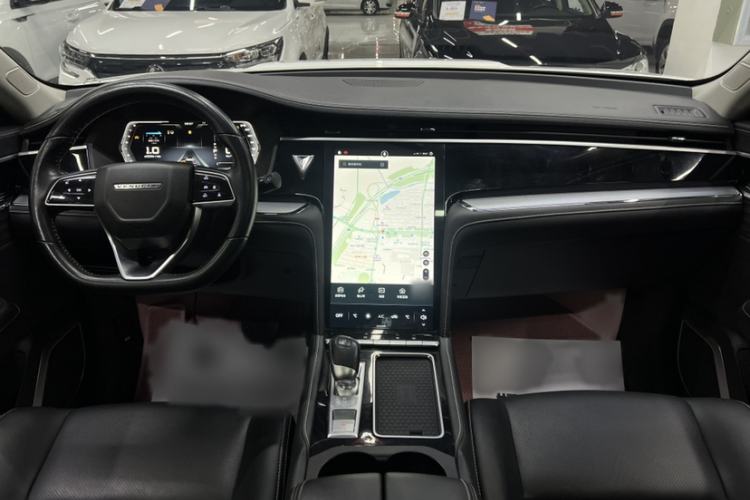 Used Venucia Star 2020 260T Automatic 48V Mild Hybrid Turbocharged Star Edition Interior 3