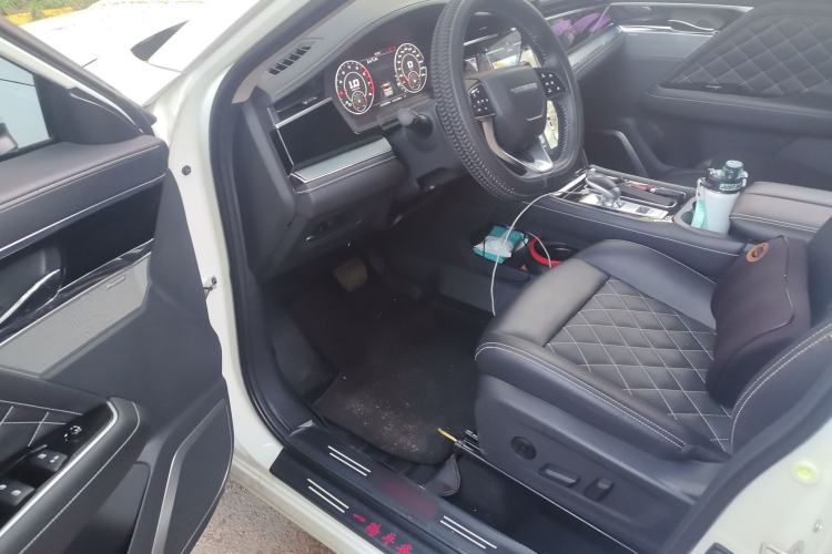 Used Venucia Star 2020 260T Automatic 48V Mild Hybrid Turbocharged Starry Edition Interior 3