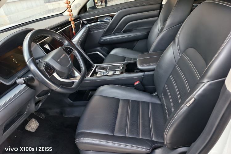 Used Venucia Star 2020 260T Automatic 48V Mild Hybrid Turbocharged Star Edition Interior 4