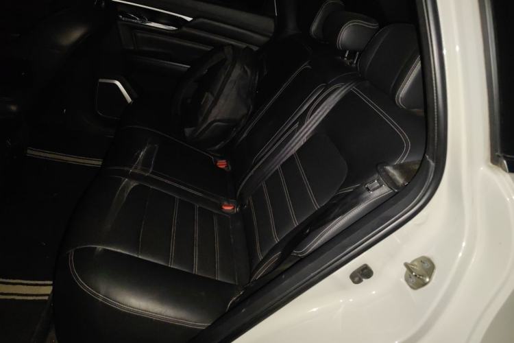 Used Venucia Star 2020 260T Automatic 48V Mild Hybrid Turbocharged Star Edition Left Rear Seat