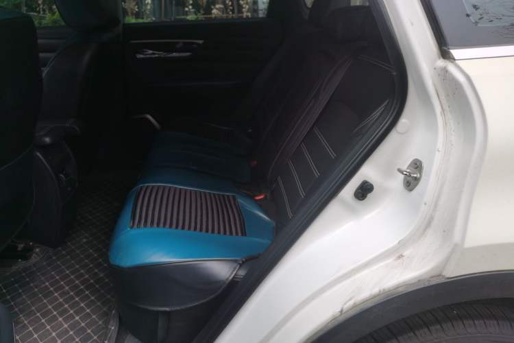Used Venucia Star 2020 260T Automatic 48V Mild Hybrid Turbocharged Star Edition Left Rear Seat