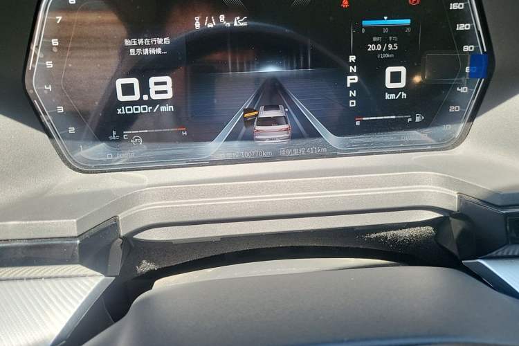 Used Venucia Star 2020 260T Automatic 48V Mild Hybrid Turbocharged Starry Edition Odometer Close Up