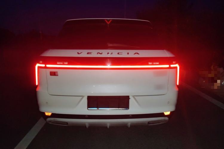 Used Venucia Star 2020 260T Automatic 48V Mild Hybrid Turbocharged Star Edition Rear