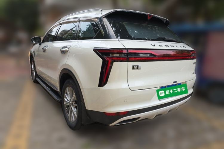 Used Venucia Star 2020 260T Automatic 48V Mild Hybrid Turbocharged Star Edition Rear Left 45 Deg