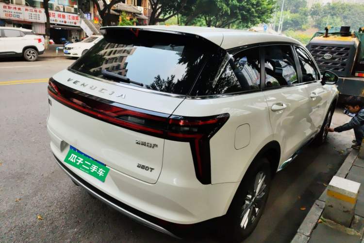 Used Venucia Star 2020 260T Automatic XingShang Edition Rear Right 45 Deg