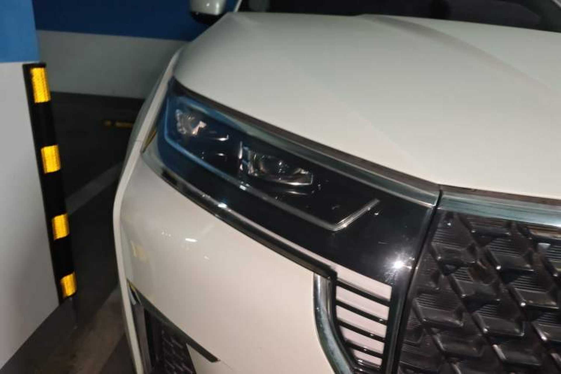 Used Venucia Star 2020 260T Automatic XingShang Edition Right Front Headlight