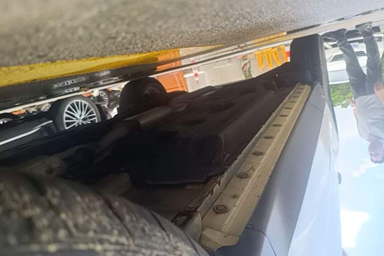 Used Venucia Star 2020 260T Automatic XingShang Edition Right Side Sill