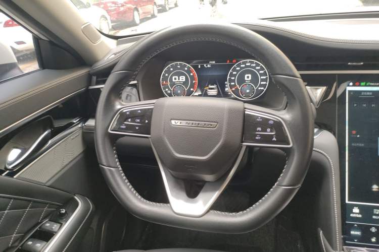 Used Venucia Star 2020 260T Automatic 48V Mild Hybrid Turbocharged Starry Edition Steering Wheel