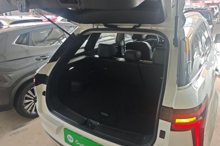 Used Venucia Star 2020 260T Automatic 48V Mild Hybrid Turbocharged Star Edition Trunk