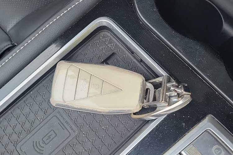 Used Venucia Star 2020 260T Automatic 48V Mild Hybrid Turbocharged Star Edition Vehicle Key