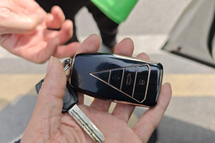 Used Venucia Star 2020 260T Automatic 48V Mild Hybrid Turbocharged Star Edition Vehicle Key