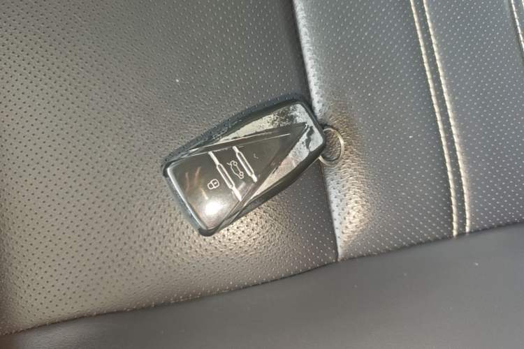 Used Venucia Star 2020 260T Automatic 48V Mild Hybrid Turbocharged Star Edition Vehicle Key