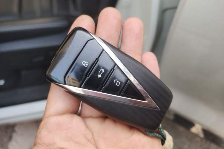 Used Venucia Star 2020 260T Automatic 48V Mild Hybrid Turbocharged Star Edition Vehicle Key