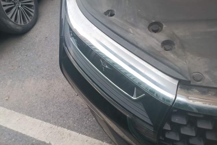 Used Venucia Star 2021 260T Automatic 48V Mild Hybrid Turbocharged Star Achieve Edition Exterior 6