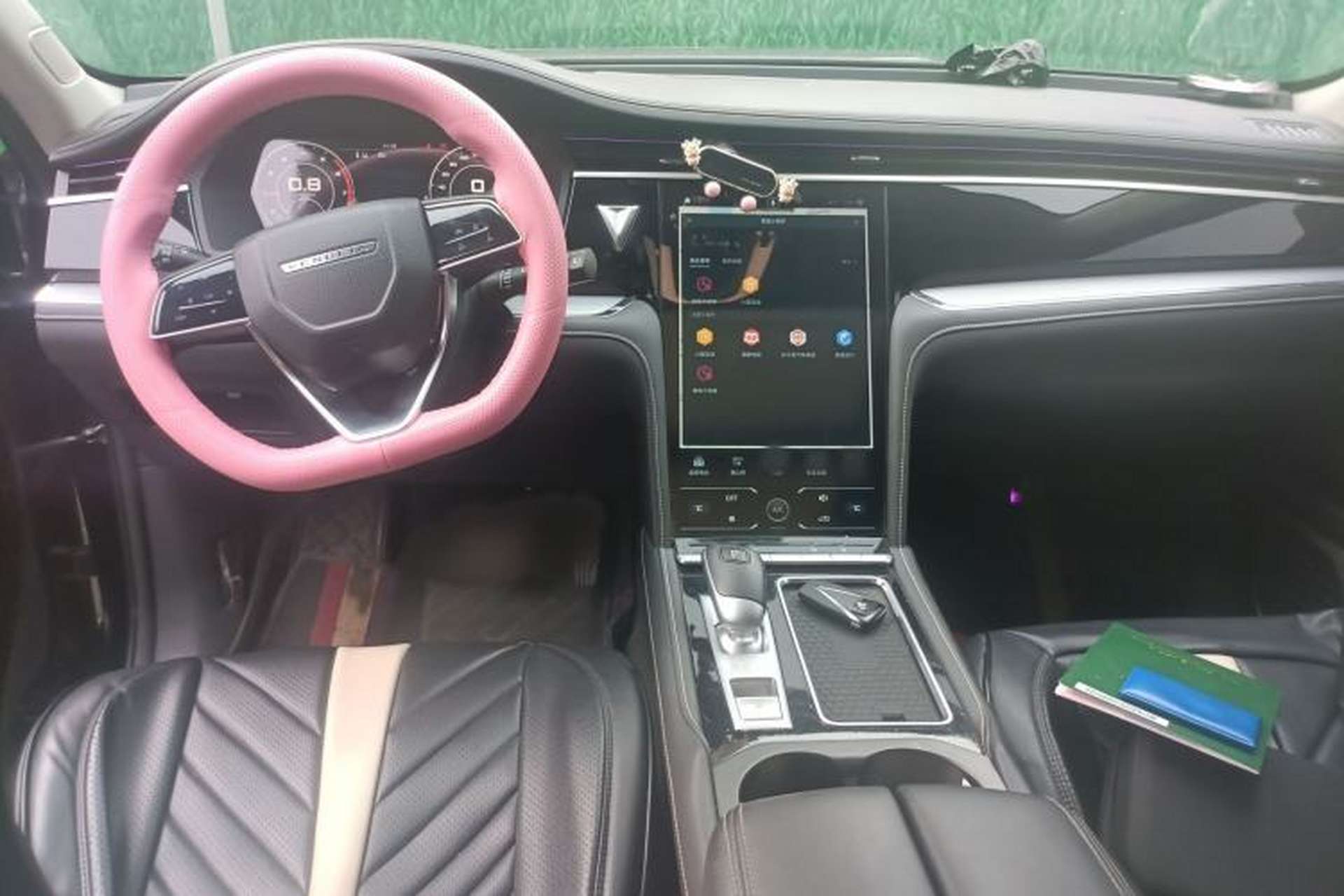 Used Venucia Star 2021 260T Automatic 48V Mild Hybrid Turbocharged Star Achieve Edition Interior 2