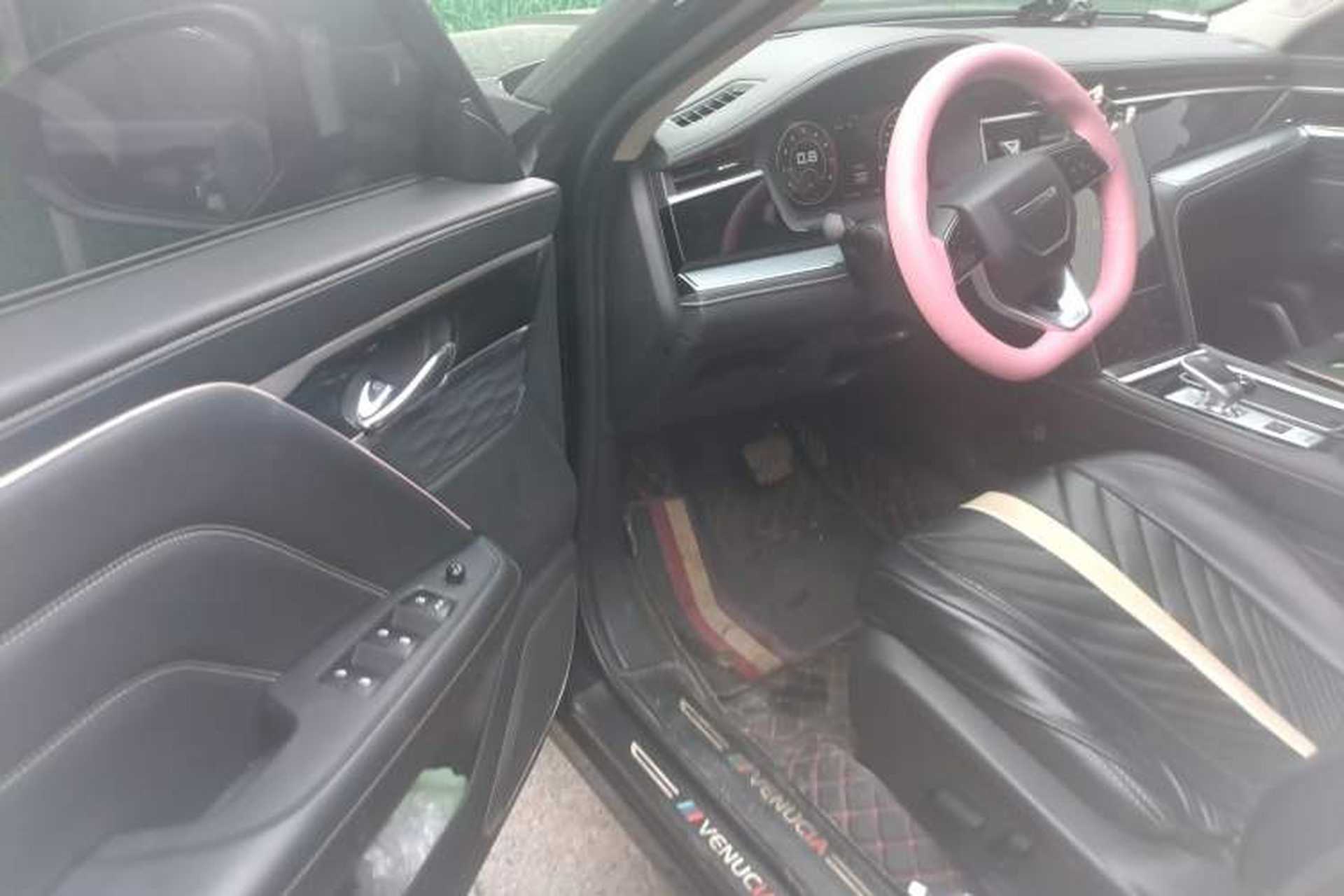 Used Venucia Star 2021 260T Automatic 48V Mild Hybrid Turbocharged Star Achieve Edition Interior 3