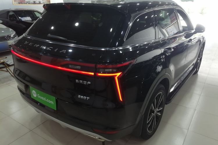 Used Venucia Star 2021 260T Automatic 48V Mild Hybrid Turbocharged Star曜 Edition Rear Right 45 Deg