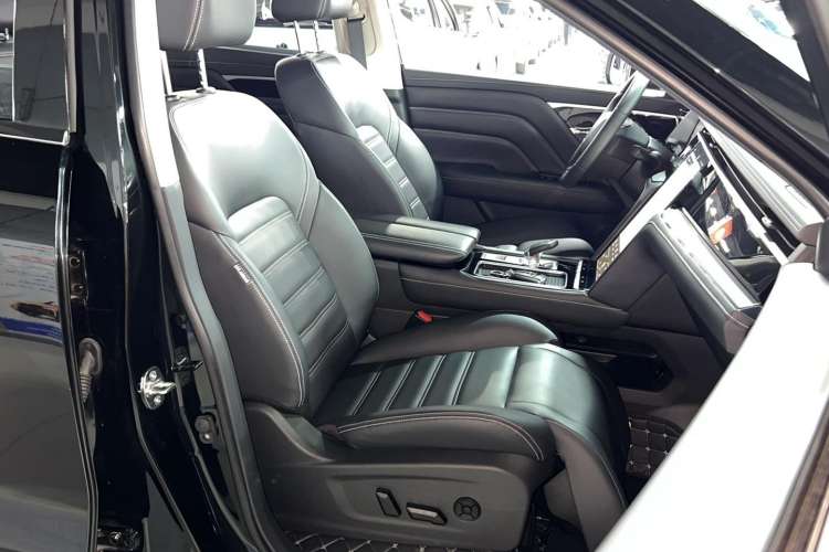 Used Venucia Star 2021 260T Automatic 48V Mild Hybrid Turbocharged Star Achieve Edition Right Front Seat