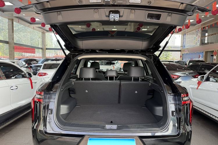Used Venucia Star 2021 260T Automatic Star Edition Trunk