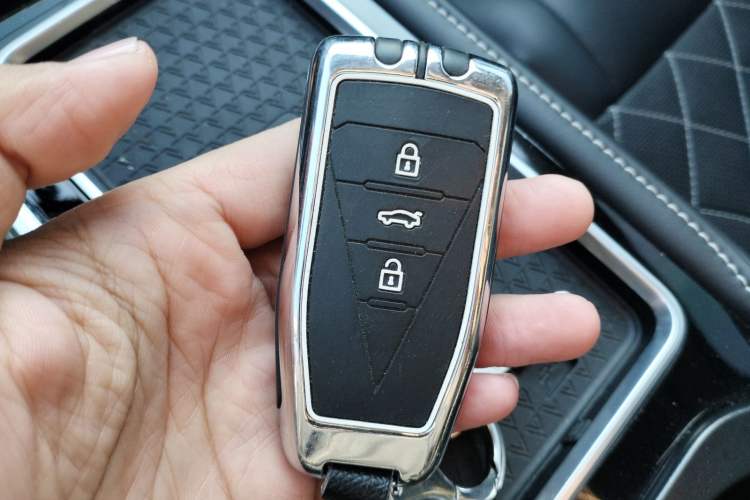 Used Venucia Star 2021 260T Automatic 48V Mild Hybrid Turbocharged Star曜 Edition Vehicle Key