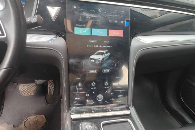 Used Venucia Star 2021 260T Automatic Star Edition Audio And AC Panel
